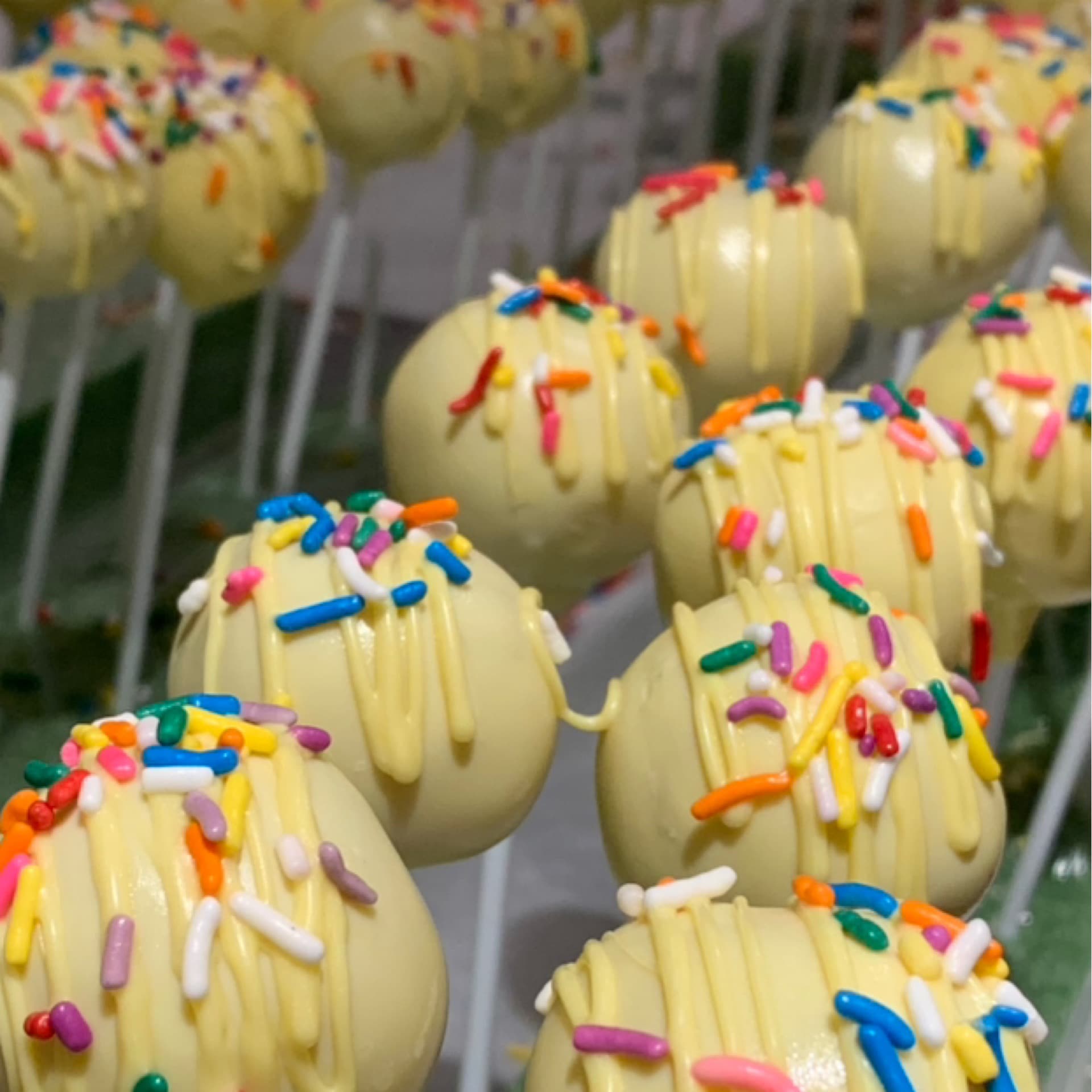 Cake Pops (Bulk Buy)